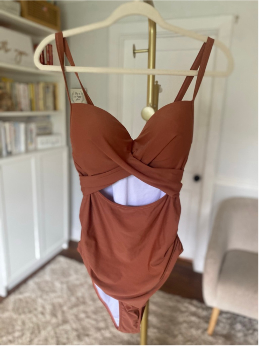 Rust Brown Cutout Twist Front One‎ Piece Swimsuit Ruched Tummy Control XL - Picture 2 of 7